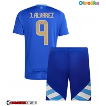 Otroške Nogometnih dresov Argentina Julian Alvarez #9 Gostujoči Copa America 2024 Kratki rokavi (+ hlače)